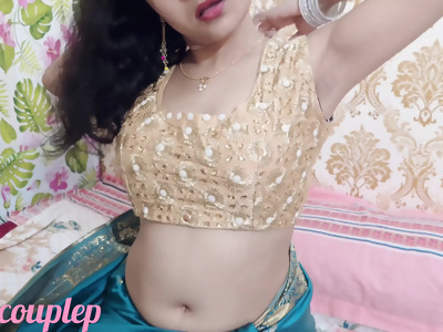 saree bhabhi elegant